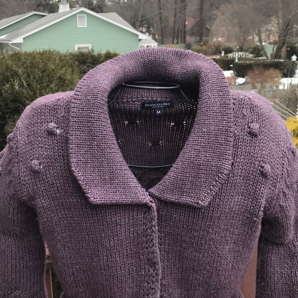 😍Gorgeous cable knit Pom-Pom sweater - Picture 7 of 7